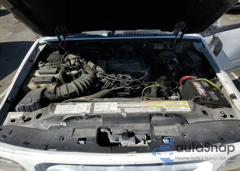 1999 Ford Explorer из США, поврежденный, VIN 1FMZU32P0XUC90262